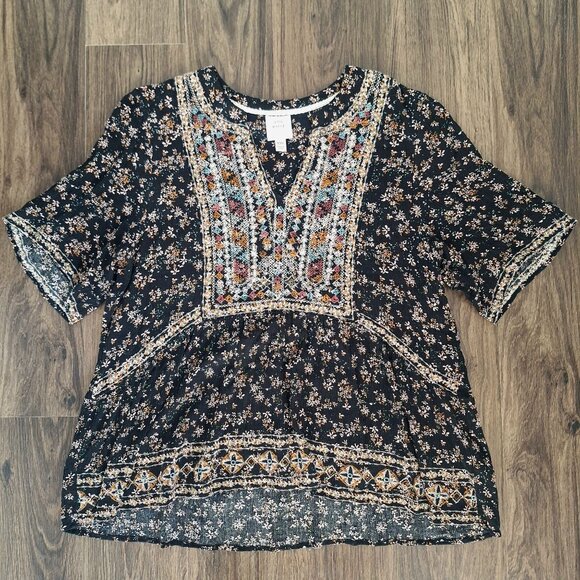 💙 Umgee Soft Floral Embroidered 100% Rayon Top Size 2X Boho Cottage Core - Picture 1 of 8